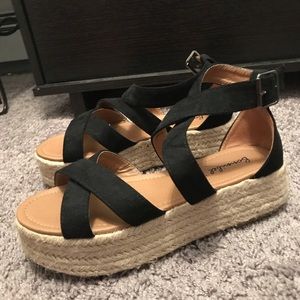 Platform sandals